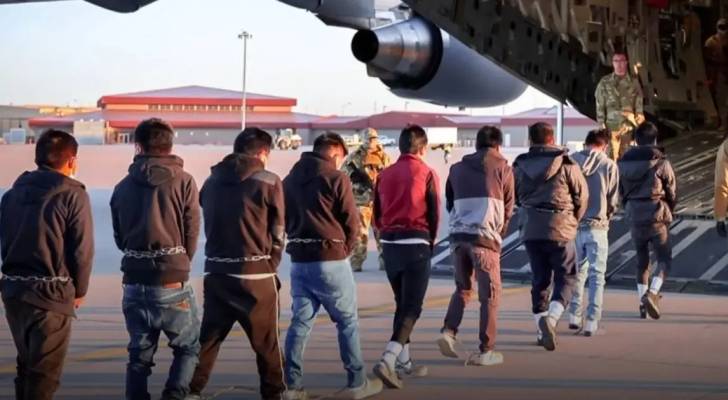 ترحيل مهاجرين من أمريكا "أرشيفية"