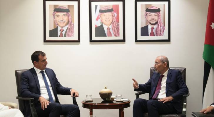 الصفدي وميشو يبحثان تعزيز التعاون بين الأردن والمنظمات الإنسانية الأممية في إدخال المساعدات إلى غزة