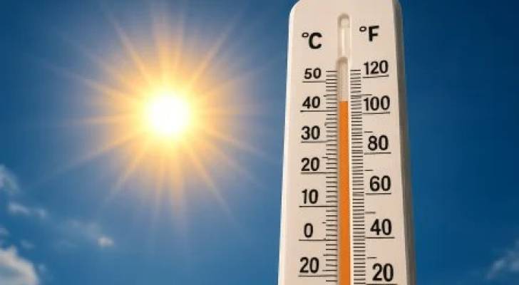 أجواء صيفية حارة تسبق انخفاضاً ملموساً بدرجات الحرارة مطلع الأسبوع