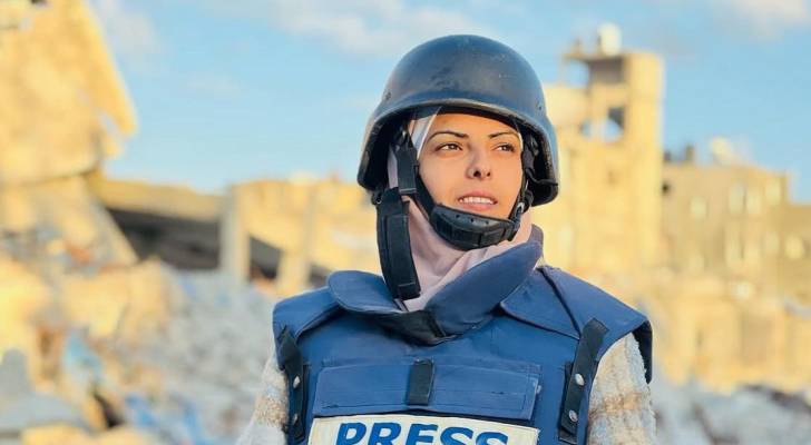مراسل رؤيا: استشهاد الصحفية مريم أبو دقة في قصف مجمع ناصر الطبي في خان يونس