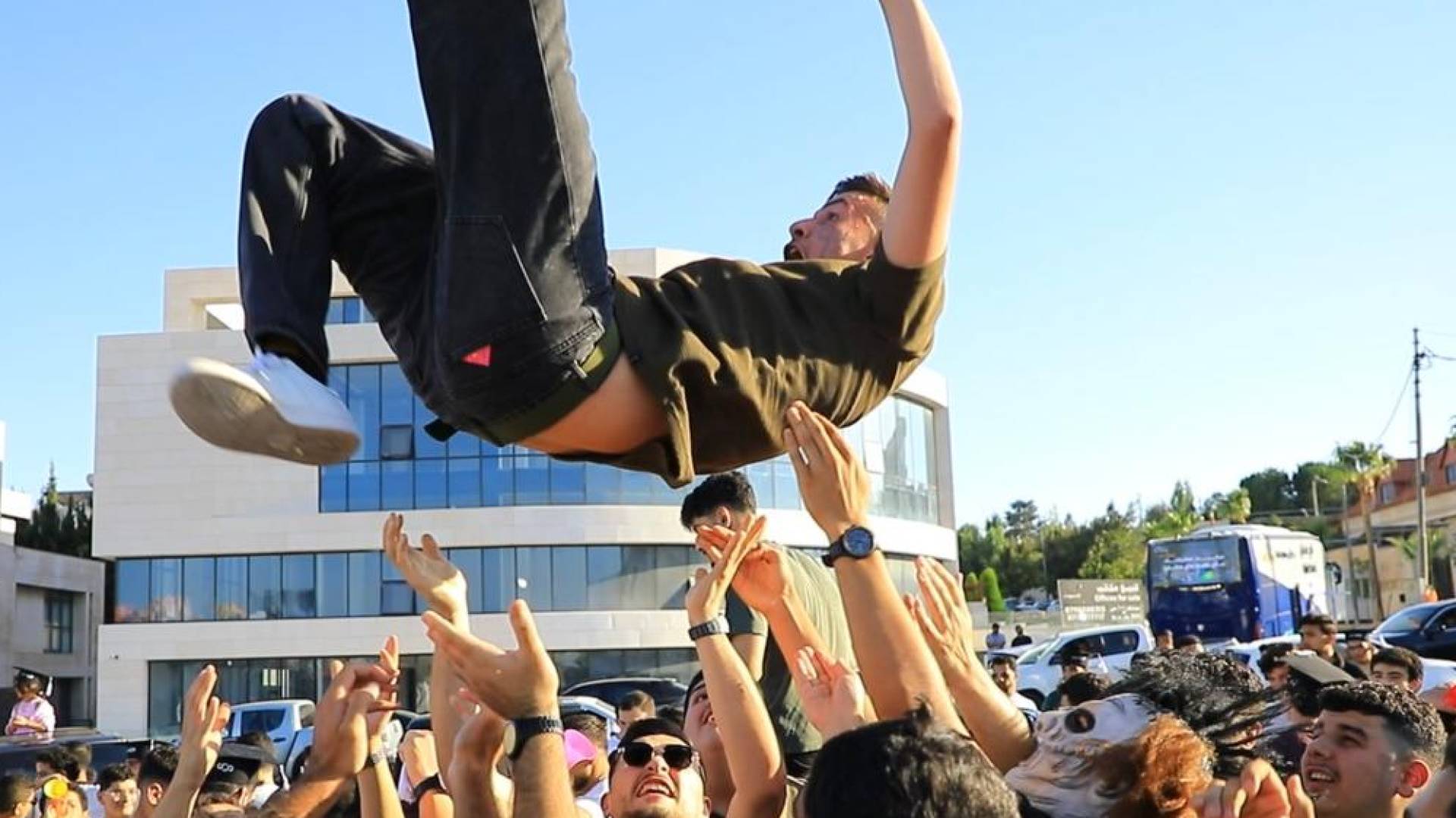 إعلان نتائج التوجيهي للصف الحادي عشر  "جيل 2008"- رابط