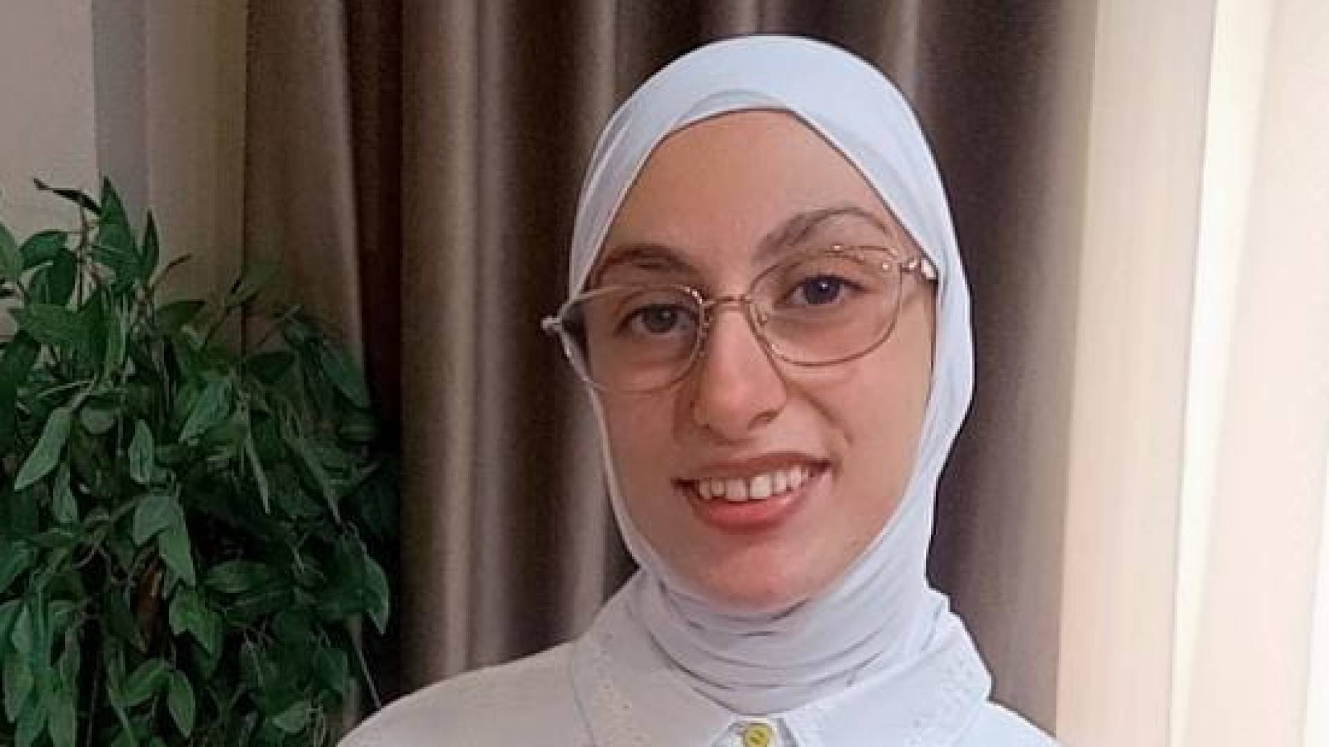 رغد عبدالله.. الأولى على المملكة في أول توجيهي بالنظام الجديد - فيديو