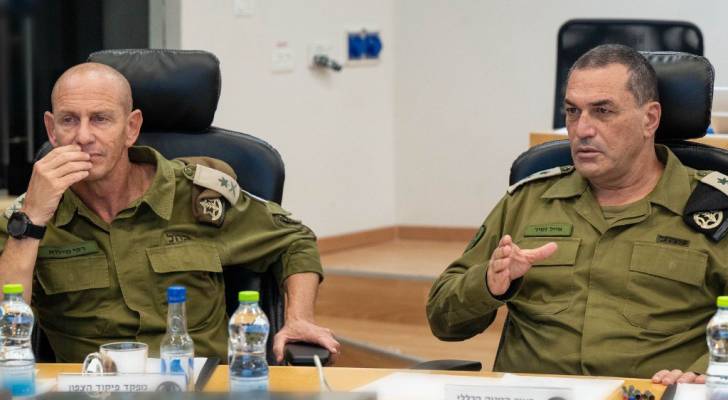 رئيس اركان جيش الاحتلال رفقة قادة الجيش