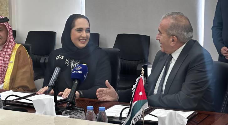 الأردن والبحرين يوقعان برنامجا تنفيذيا للتعاون في مجال الإسكان والتنمية الحضرية