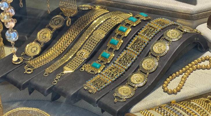 تعرف إلى أسعار الذهب و الليرات في الأردن الأربعاء