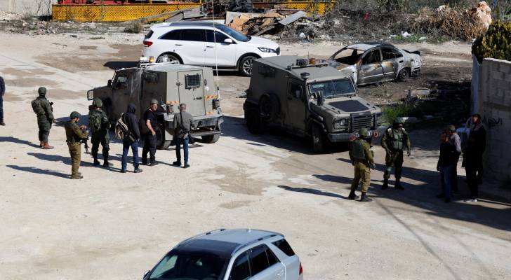 جيش الاحتلال يعلن إجراء مناورات عسكرية في الضفة الغربية الإثنين