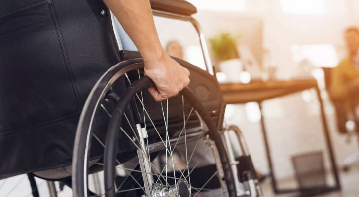 المجلس الأعلى لحقوق الأشخاص ذوي الإعاقة يوقف إصدار بطاقاتهم التعريفية مؤقتاً