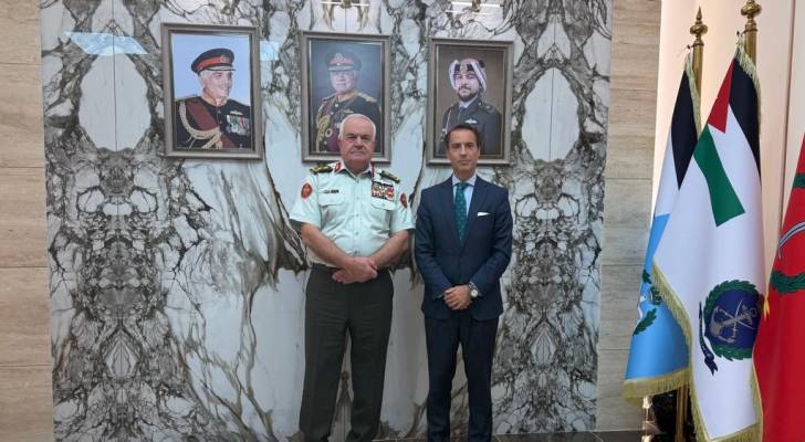 رئيس هيئة الأركان المشتركة يستقبل الممثل الخاص لأمين عام حلف الناتو للجوار الجنوبي