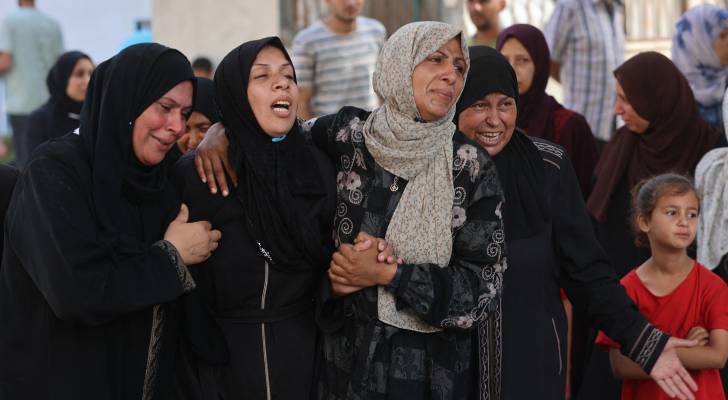 ارشيفية.. معاناة اهالي قطاع غزة