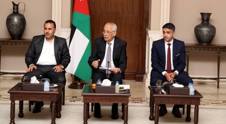 العيسوي يلتقي وفدا من أبناء عشيرة المشاقبة