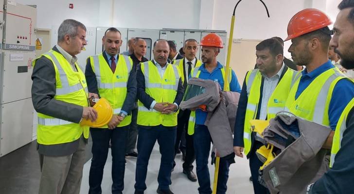 جانب من جولة وزير الطاقة الدكتور صالح الخرابشة والمهندس زياد السعايدة