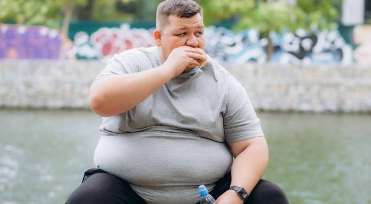 طبيب قلب عالمي يكشف عن أسرع طريقة للقضاء على "الكرش"