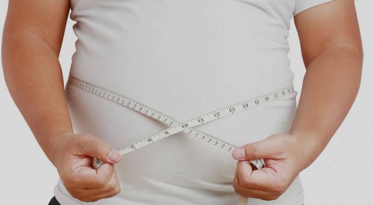 كيف تحرق دهونك أثناء النوم؟ خبير تغذية يوصي بهذا المشروب البسيط