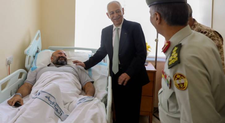 العيسوي يطمئن على صحة البطل العالمي الجنيدي والمواطن الفريحات