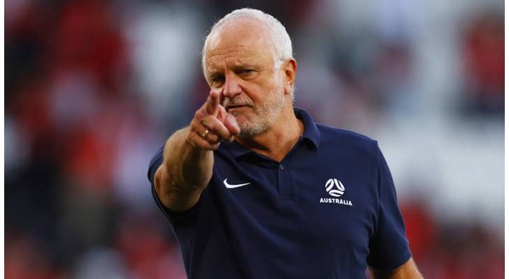مدرب منتخب العراق، الأسترالي غراهام آرنولد