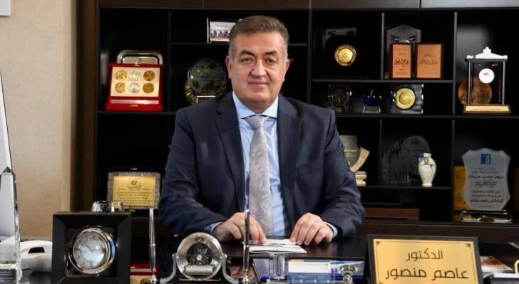 الدكتور عاصم منصور