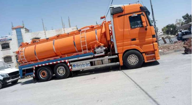 صهريج مياه عادمة
