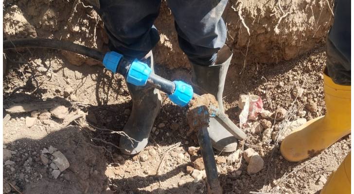 الاعتداءات الكبيرة على خط مياه ناقل رئيسي في لواء عين الباشا