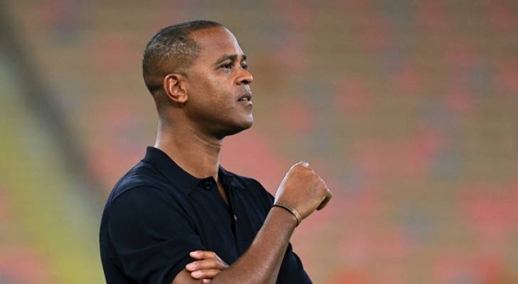 إنهاء عقد المدرب الهولندي باتريك كلويفرت مع منتخب إندونيسيا بالتراضي