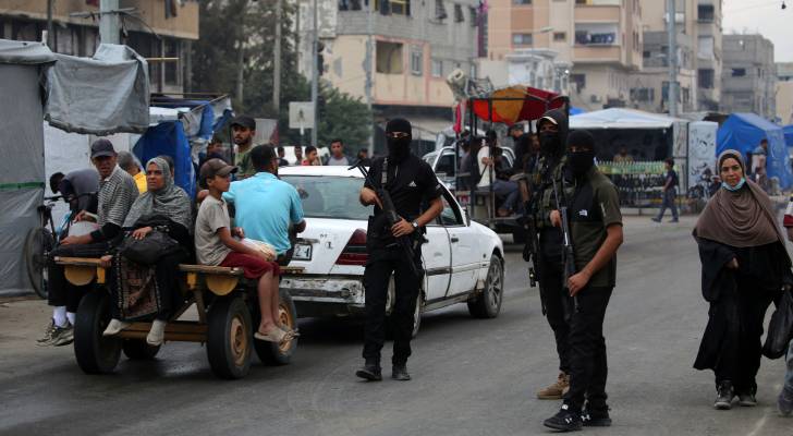 مسلحون من حركة حماس ينتشرون في قطاع غزة