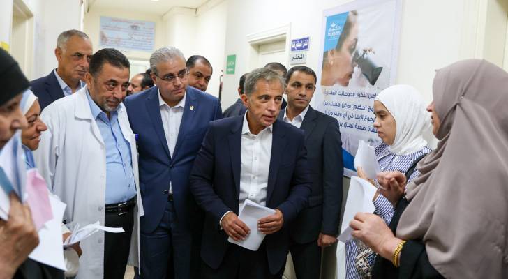 حسان يتفقد مركز صحي خريبة السوق