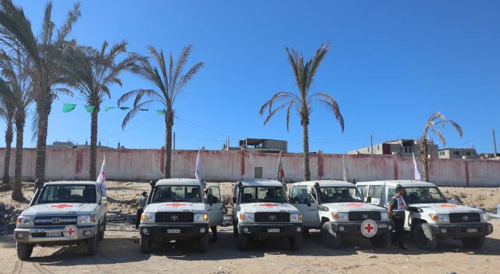 مركبات لمنظمة الصليب الأحمر  في قطاع غزة.. ارشيفية
