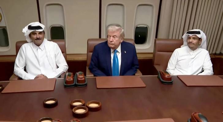 لقاء الرئيس الأمريكي مع الأمير تميم، ورئيس وزراء قطر الشيخ محمد بن عبد الرحمن آل ثاني