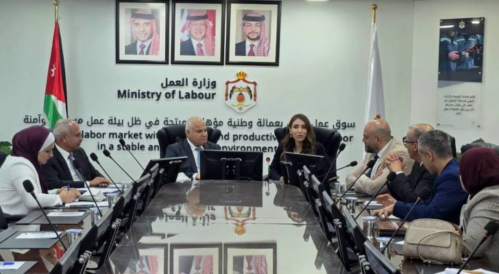 لقاء وزير العمل الأردني، الدكتور خالد البكار، ونظيرته الفلسطينية، الدكتورة إيناس العطاري