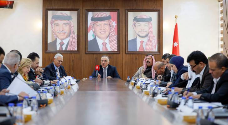 لجنة الرد على خطاب العرش