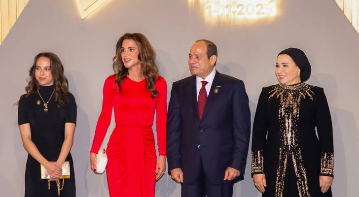 الملكة رانيا خلال حفل افتتاح المتحف المصري الكبير