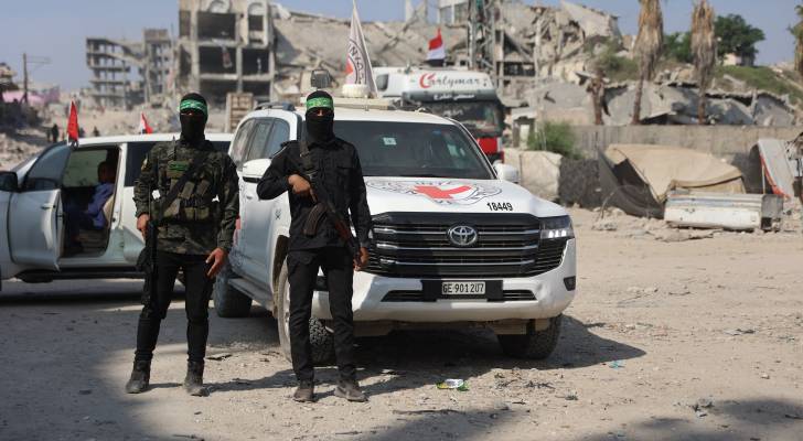 حماس: تسليم 3 جثث لجنود الاحتلال يأتي ضمن التزام الحركة الثابت بمسار التبادل