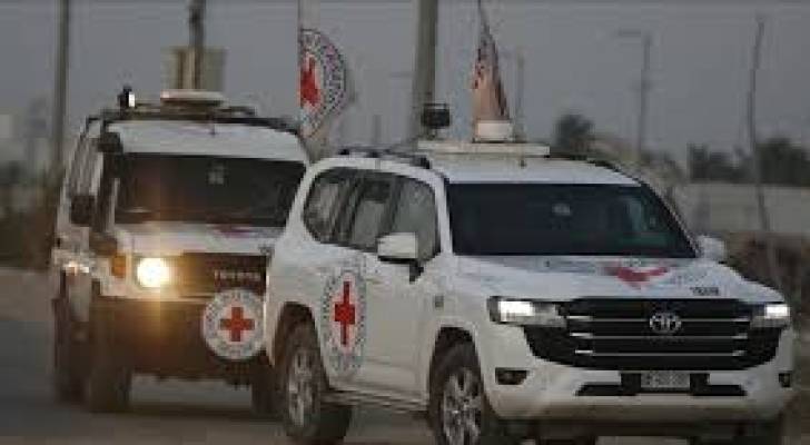 الإعلام العبري: التعرف على هوية 3 جثث سلمتها القسام.. بينهم عقيد