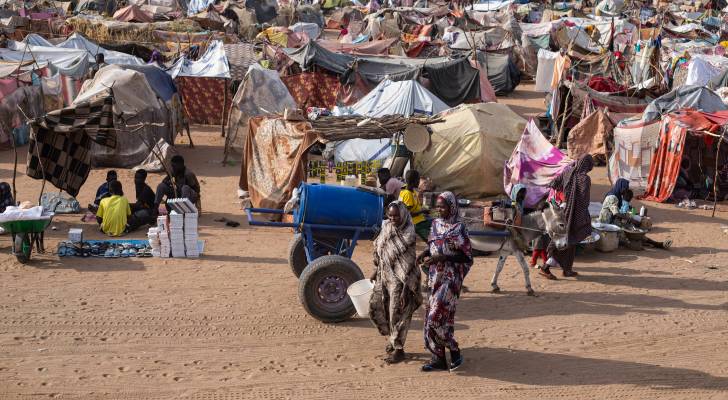 نازحون سودانيون فروا من الفاشر إلى مخيم أم ينقور
