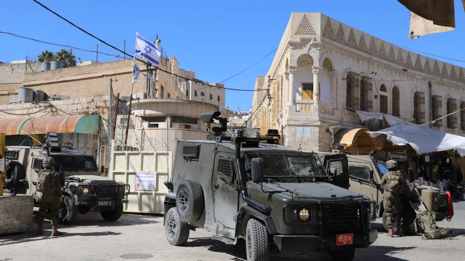 قوات الاحتلال تعدم فتى وتصيـب آخر خلال اقتحام مخيم عسكر بنابلس