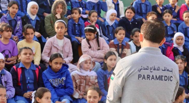 صور من البرنامج المقدم من الامن العام