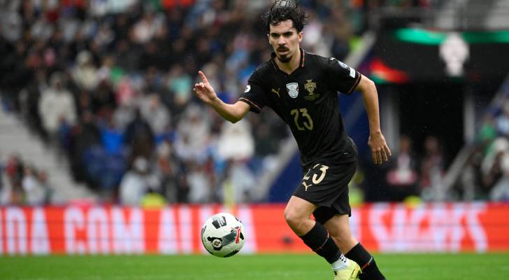 لاعب البرتغال فيتينا