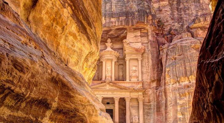 البتراء ..ارشيفية