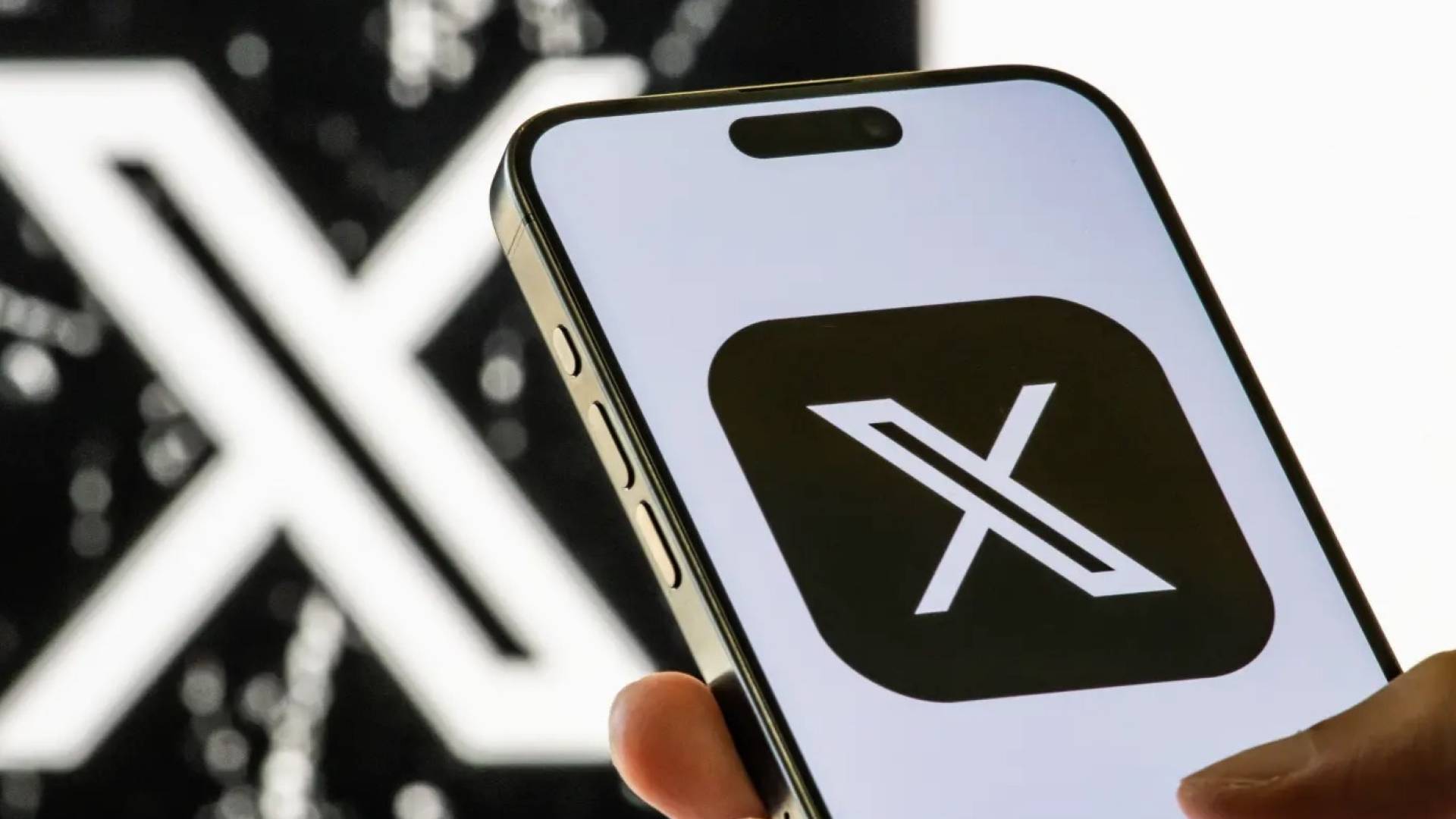 "إكس" تطلق ميزة "عن هذا الحساب" لكشف موقع المستخدمين