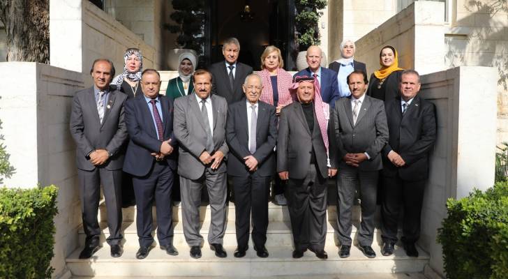 العيسوي خلال لقائه فدوا من أكاديمية مضمار لتطوير الأداء والتنمية البشرية