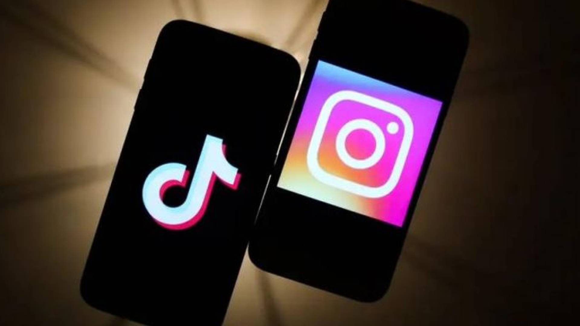 دراسة صادمة: الإفراط في مشاهدة "تيك توك" و"إنستغرام" يسبب "تعفن الدماغ"