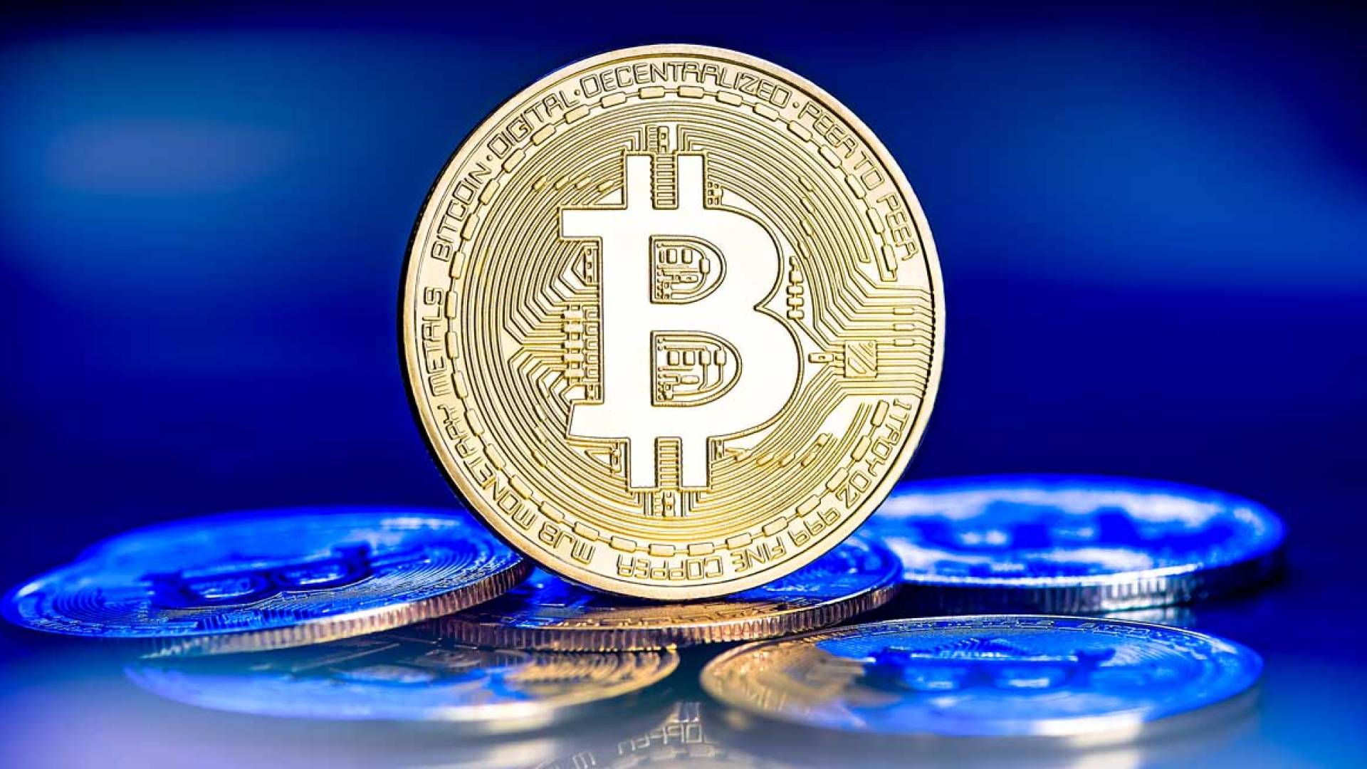 بتكوين تنتعش فوق 90 ألف دولار بعد موجة بيع قوية وتصفية رهانات بمليار دولار