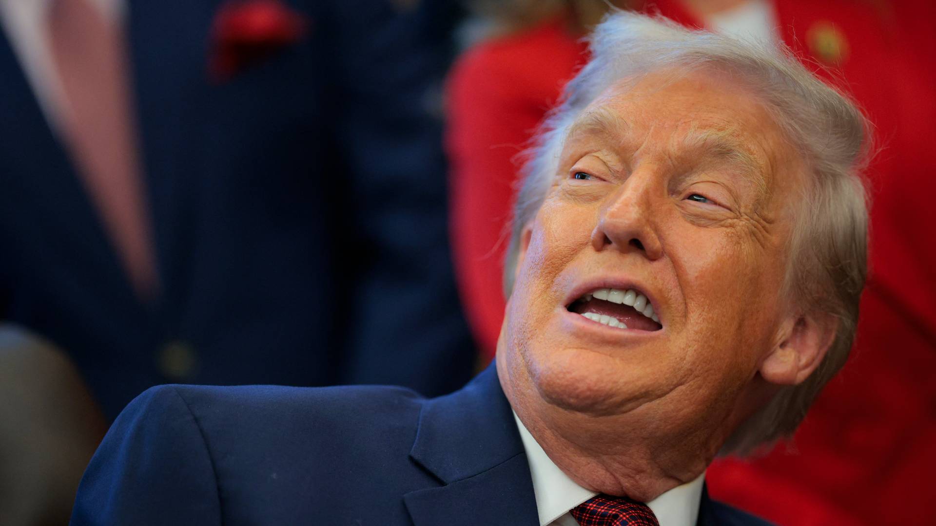 ترمب يعلن: المرحلة الثانية من اتفاق غزة "باتت قريبة جدا" واتصالات مستمرة لـ"تحركات ملموسة"