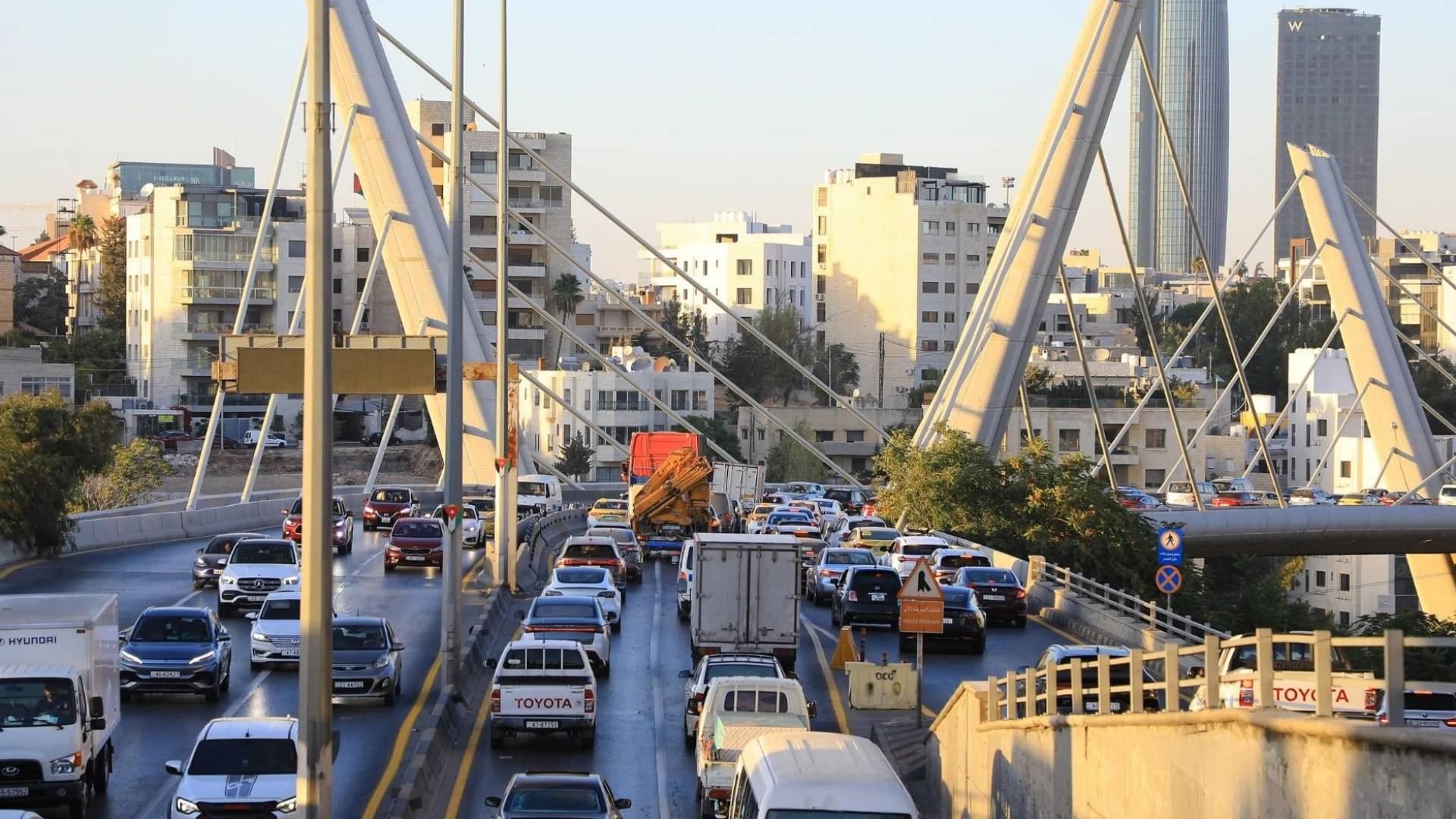 إدارة السير: حركة مرورية نشطة في عمان صباح الخميس والدوريات الخارجية تعاملت مع 5 حوادث خلال 24 ساعة