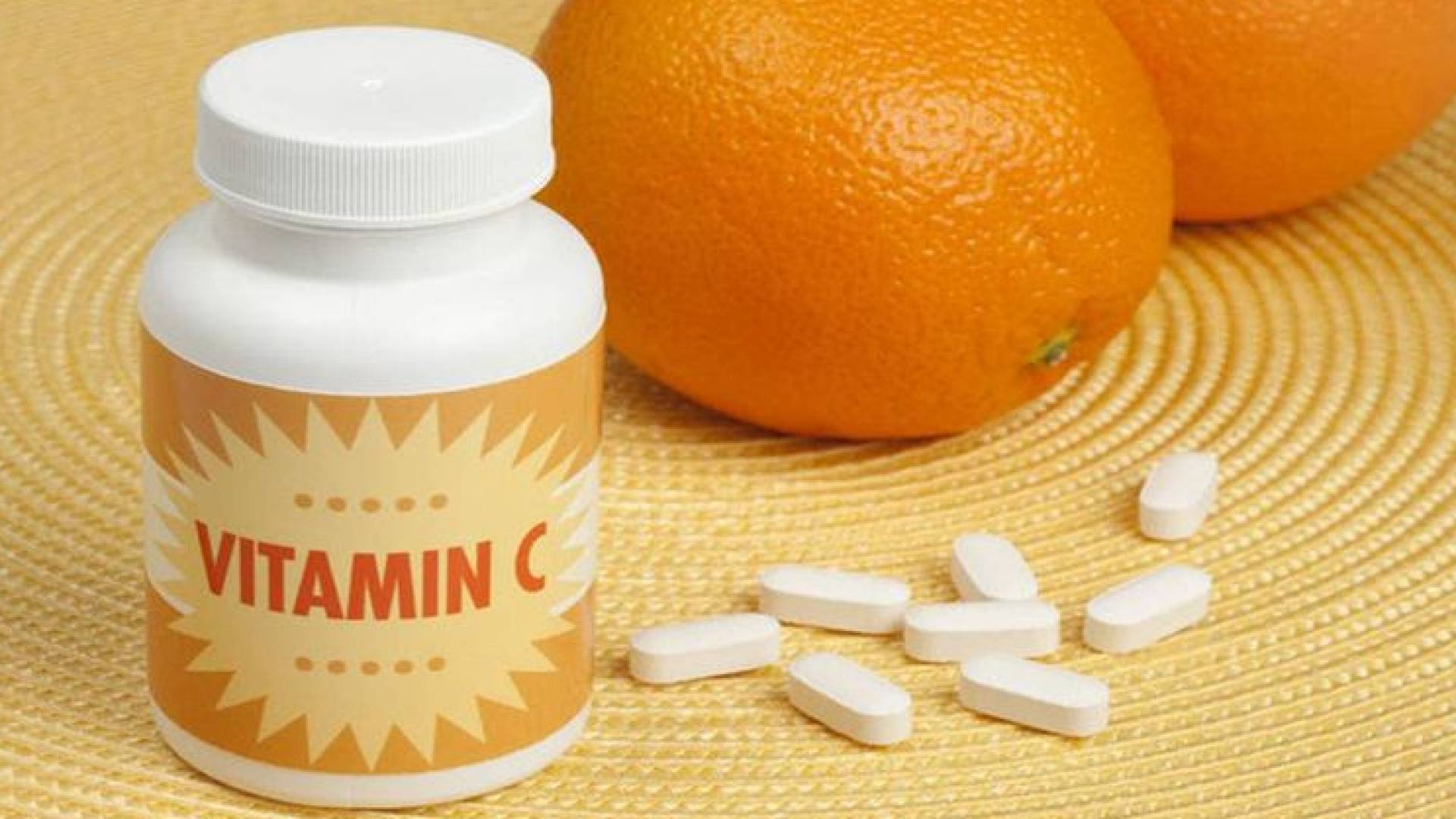 الإفراط في فيتامين "سي" يزيد من خطر حصى الكلى واضطرابات الجهاز الهضمي