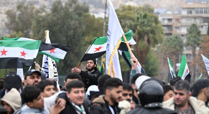احتفالات الشعب السوري بعيد التحرير الأول