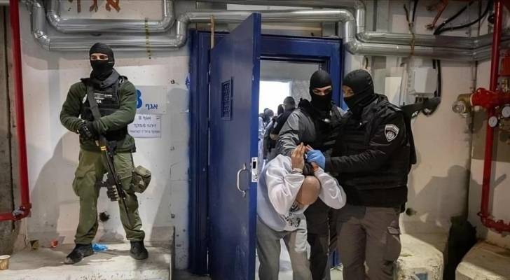 اسرى في سجون الاحتلال