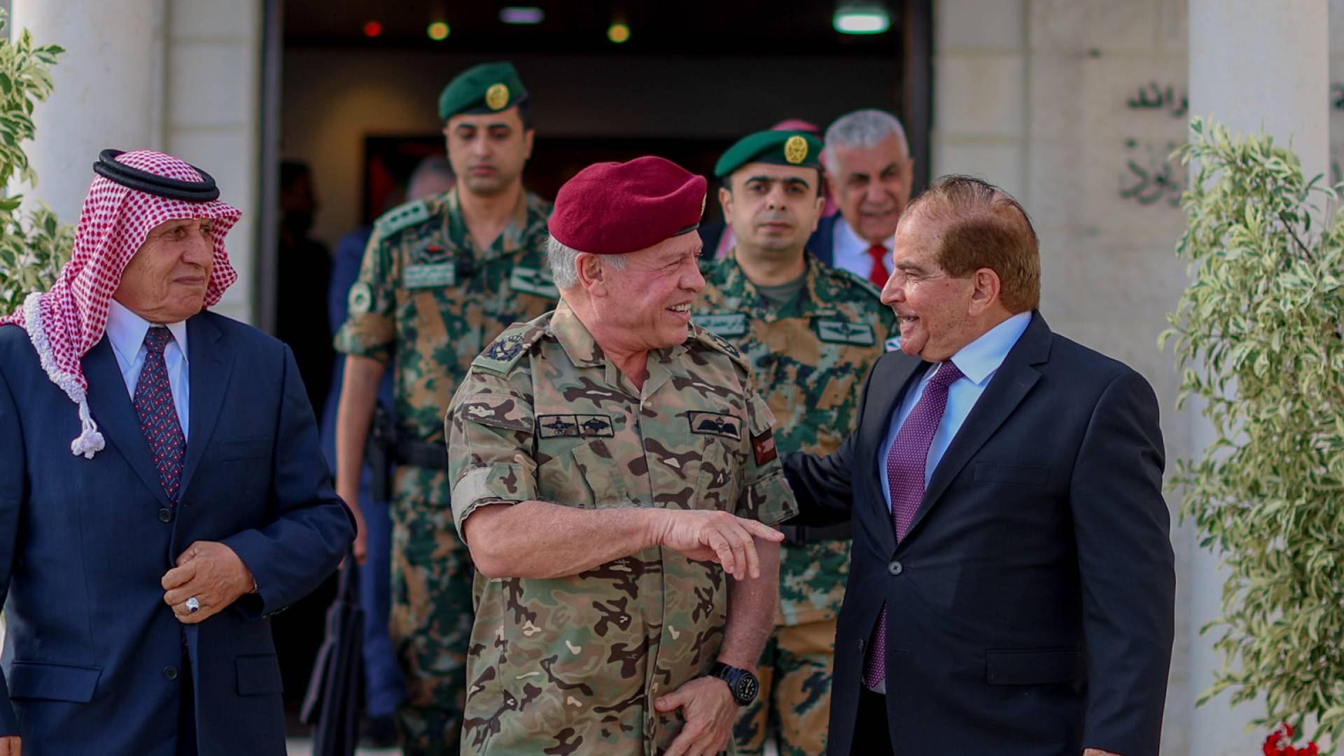 Image 2 from gallery