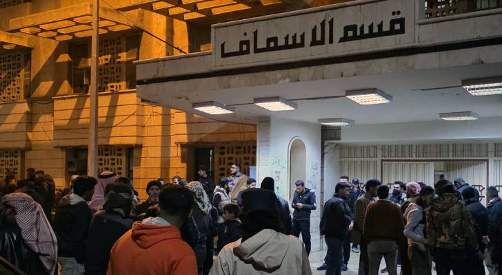 اهالي المصابين في انفجار حفل الزفاف في سوريا