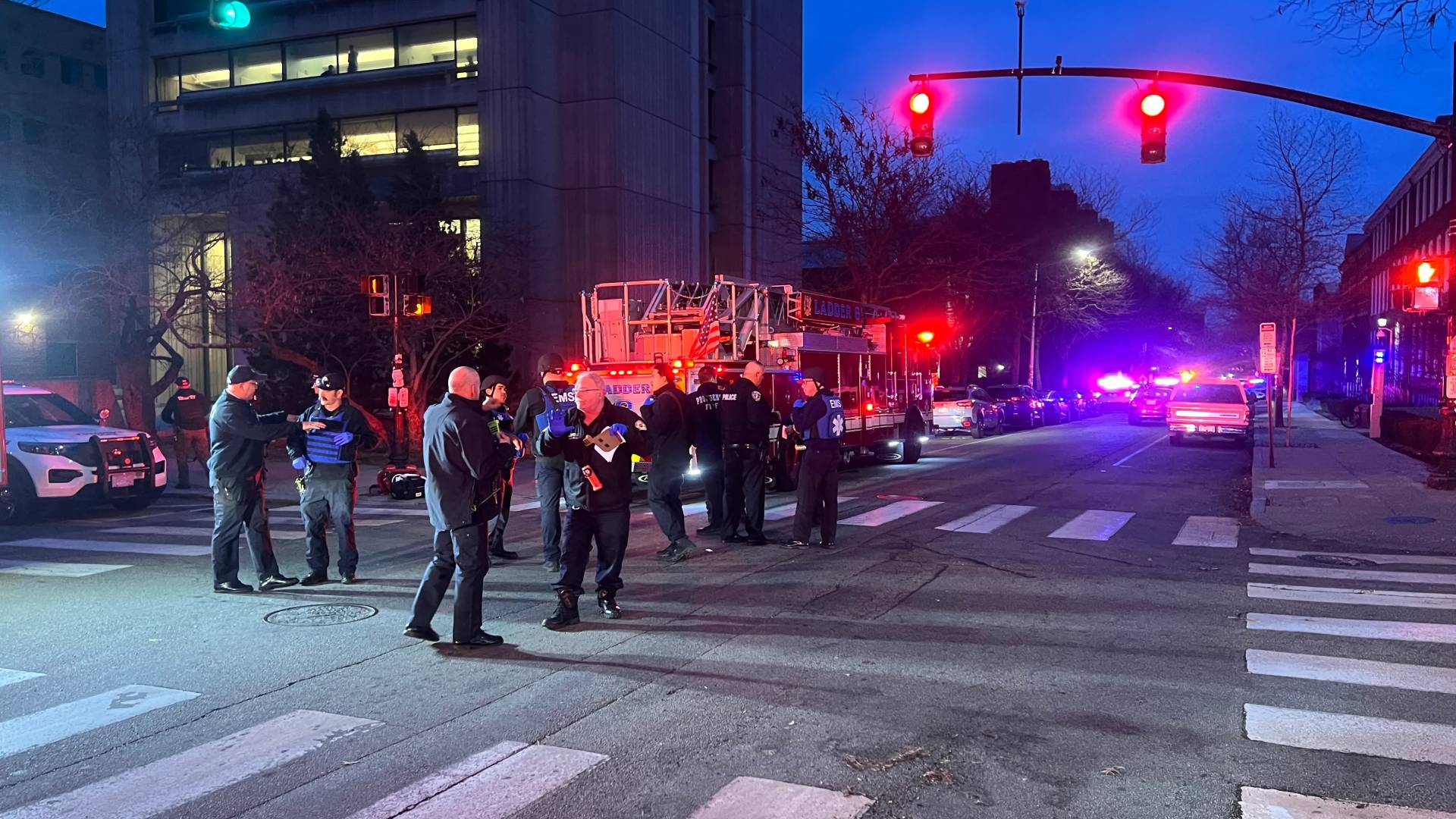 إطلاق نار قرب جامعة براون في أمريكا.. والشرطة تعلن احتجاز أحد المشتبه بهم