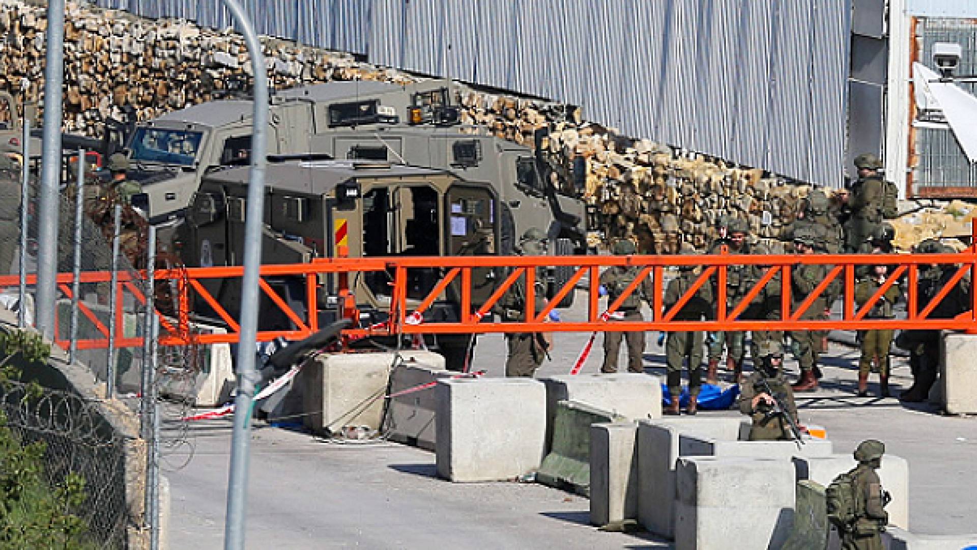 زعم عملية طعن.. جيش الاحتلال يصيب مستوطنا يهوديا برصاصه